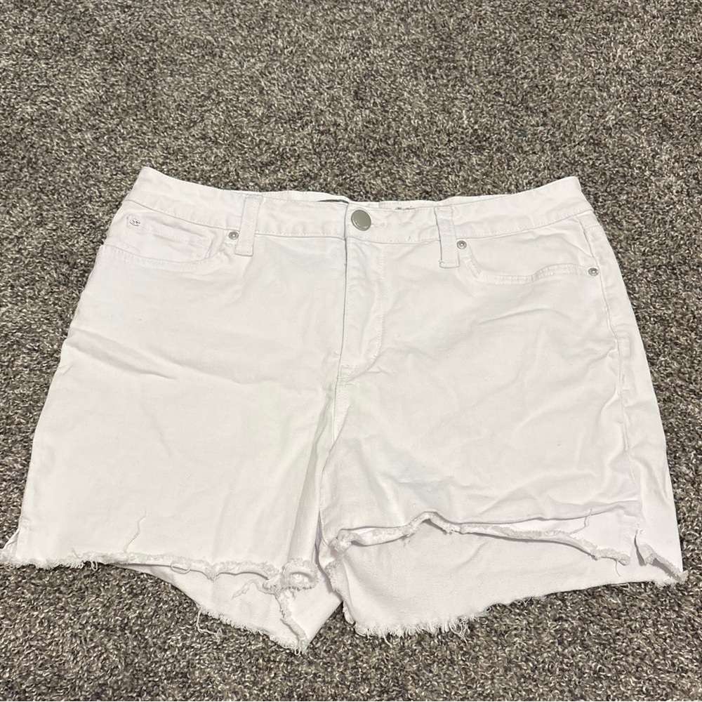 Brand new Seven shorts